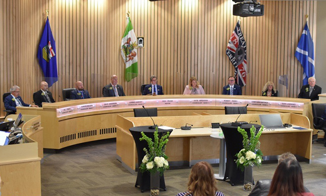 Swearing-in ceremony in Council Chambers
