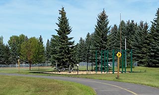 Outdoor fitness equipment at Josephburg