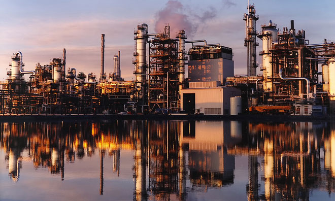 Photo supplied from Shell Canada Ltd. Photo of Shell Scotford Refinery